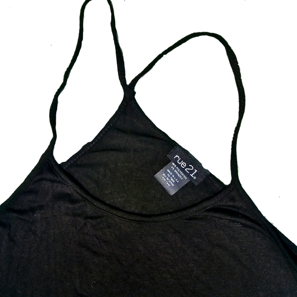 🟣 Rue21 Black Hanging Fringe Cropped Halter Strap Tank XSmall Mesh Fishnet - Picture 2 of 8